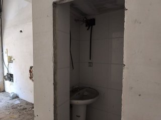 Local comercial en venta en San Roc - El Remei en Badalona