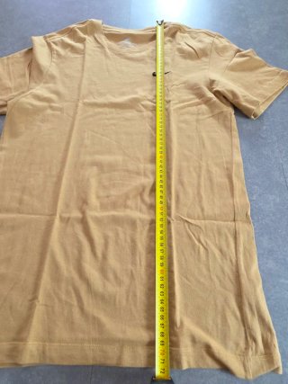 T-shirt Nike The Nike Tee Giallo S