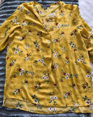 Blusa floral amarilla Primark Talla 38