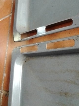 2 teglie per forno