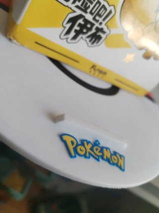 Figura Pokémon Jolteon Diorama + Regalo