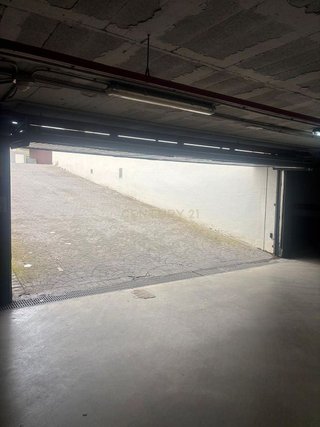 Garaje en venta en Nueva Andalucía centro en Marbella