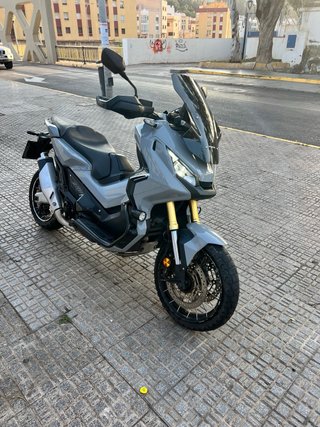 Honda X-ADV 750 Automática