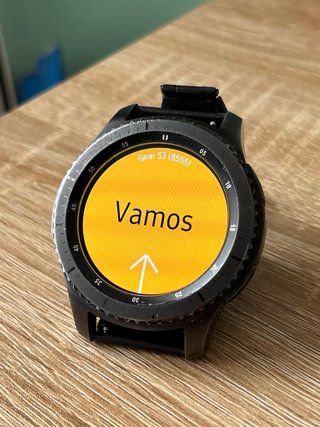 Samsung Gear S3 Frontier Smartwatch + 3 Correas