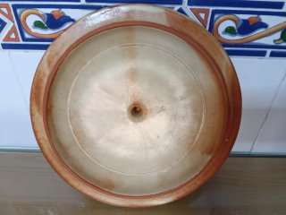 Cazuela de barro con tapa