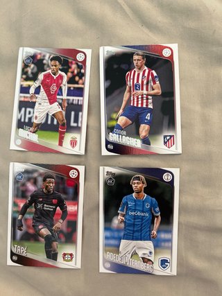 4 Cartas Topps Fútbol - Roots, Born Champ, Quenda.