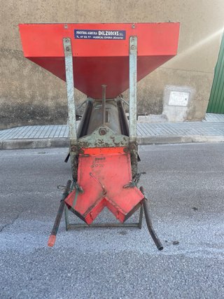 Peladora de almendra por cese de actividad