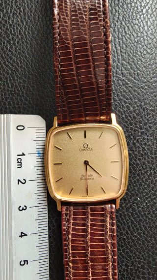 OMEGA De Ville Quartz — Esfera Granulada Original