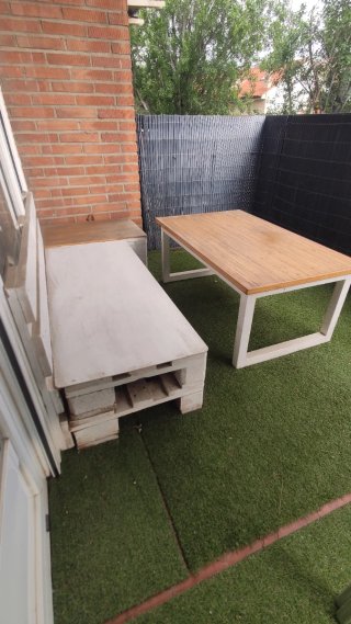 Conjunto de palets para jardín
