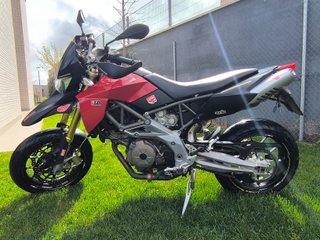 Aprilia dorsoduro