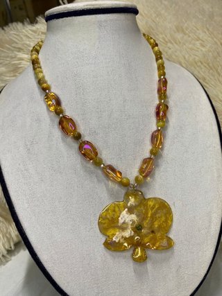 Colgante Flor Natural Resina Hecho a Mano