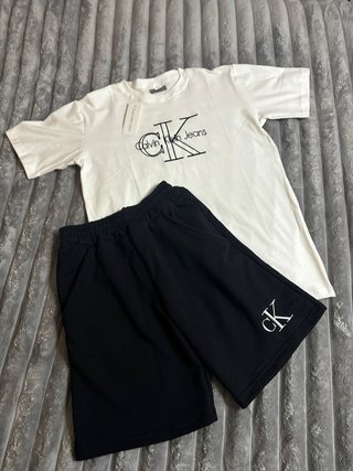 Conjunto Calvin Klein Jeans Verano XL