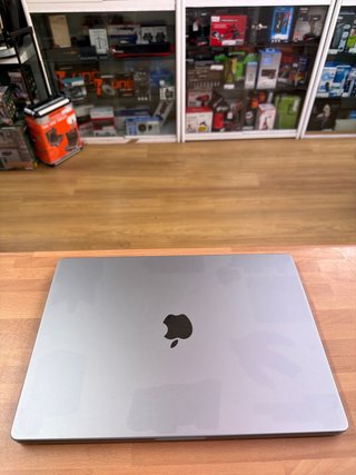 MacBook Pro 16 M1 Pro 16GB RAM 500GB SSD