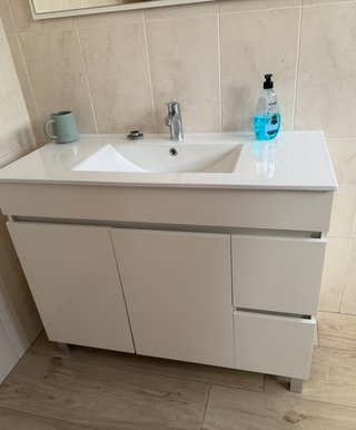 Mueble de Baño Blanco Brillo con Lavabo y Grifo