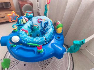Saltador para bebé Baby Einstein