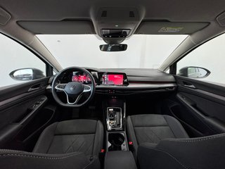 VOLKSWAGEN Golf 1.5 eTSI - AUTOMATICO - 17.000km