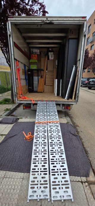ALQUILER CAMION AUTONOMO CON CHOFER