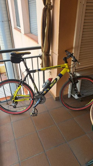 Bicicleta de Montaña Conor RC2 Amarilla