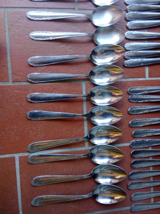 Posate acciaio inox manici ricamati