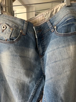 Pantalón pitillo ajustado mujer