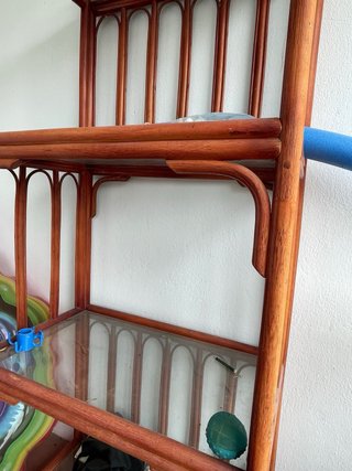 Estantería Rattan y Cristal