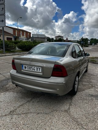 Opel Vectra 2000