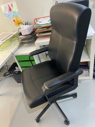 3 Sillas de Oficina Negras