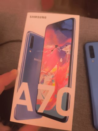 Samsung A70