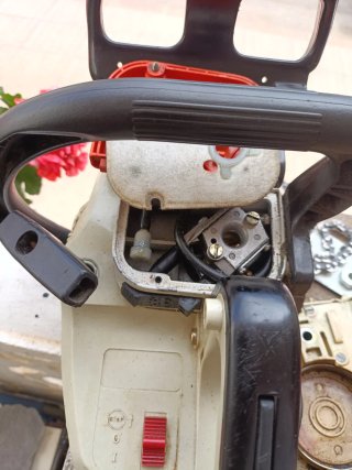Motosierra Stihl 009