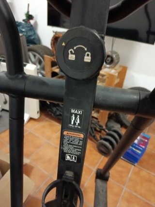 Bicicleta Elíptica Negra y Blanca