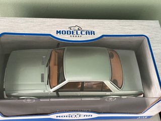 Ford Granada MKII Ghia Escala 1:18