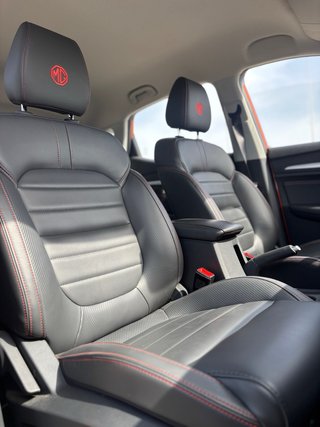 MG ZS Luxury 2024 21.600km Etiqueta C