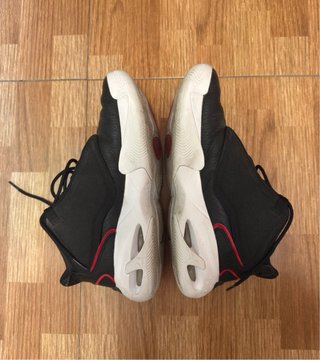 Jordan Aura 4 Negro/Rojo