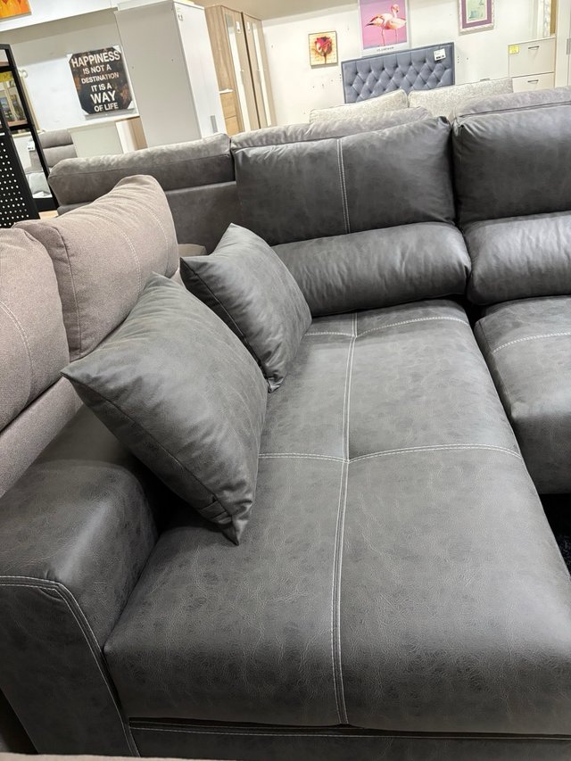 Sofá Chaise Longue Extraíble y Reclinable