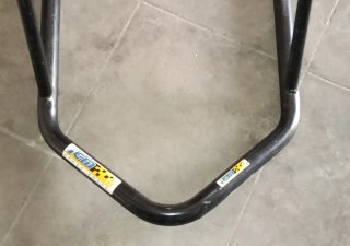 Caballete delantero para motocicletas.