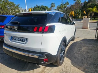 Peugeot 3008 HDI 130 cv S&S Allure año 2021