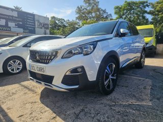Peugeot 3008 HDI 130 cv S&S Allure año 2021