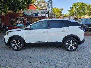 Peugeot 3008 HDI 130 cv S&S Allure año 2021