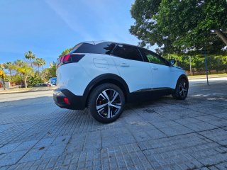 Peugeot 3008 HDI 130 cv S&S Allure año 2021
