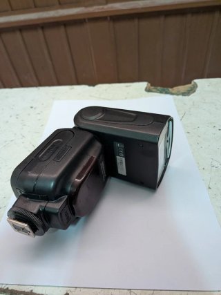 Neewer Speedlight NW561 Flash per fotocamera