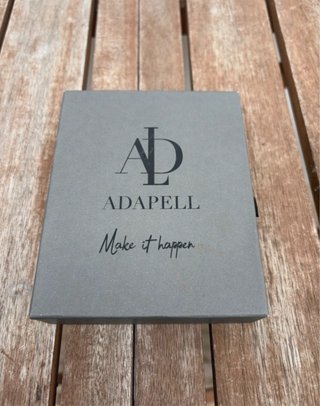 Cartera billetera de piel Adapell nueva