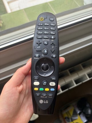 Smart TV LG 32LJ610V – 32” Full HD