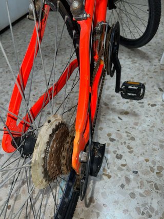 Bicicleta Montaña Roja Precio negociable