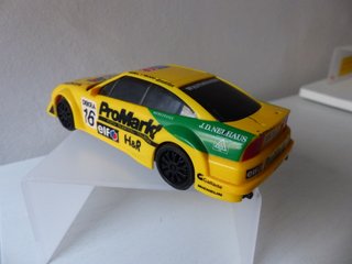 OPEL CALIBRA AMARILLO - SCALEXTRIC