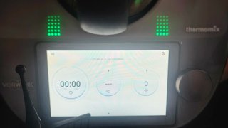 Thermomix TM6 con Accesorios Poco Uso