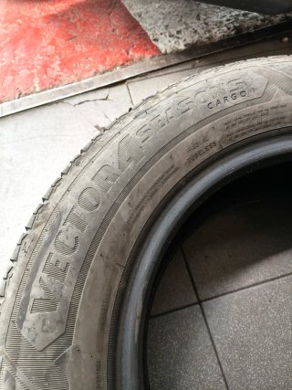 OFERTA! 2 NEUMÁTICOS GOODYEAR