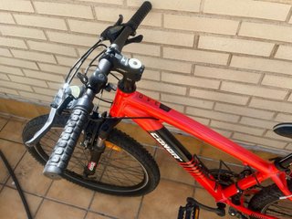 Bicicleta 24'' Conor Roja