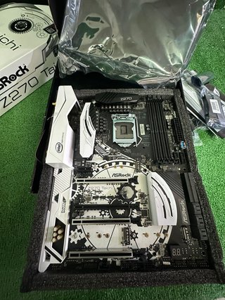 Placa Base ASROCK Z270 Taichi