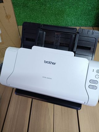 Brother ADS-2200 ADF scanner 600 x 600DPI A4 Negro