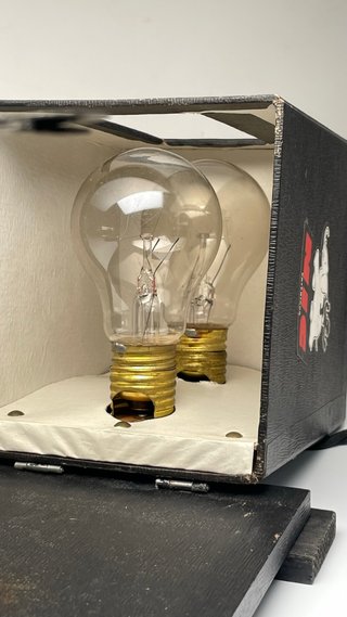 Proyector Cine NIC 1931 + 31 Películas